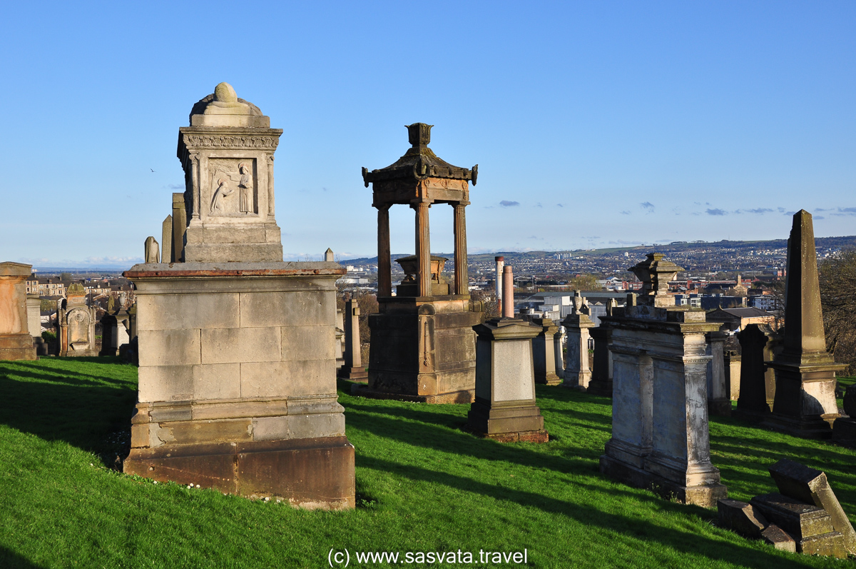 12 Best Highlights of Glasgow - Glasgow Necropolis