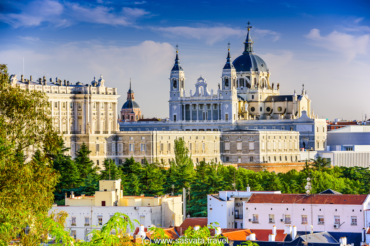 The best of Madrid for your first visit: the royal palace