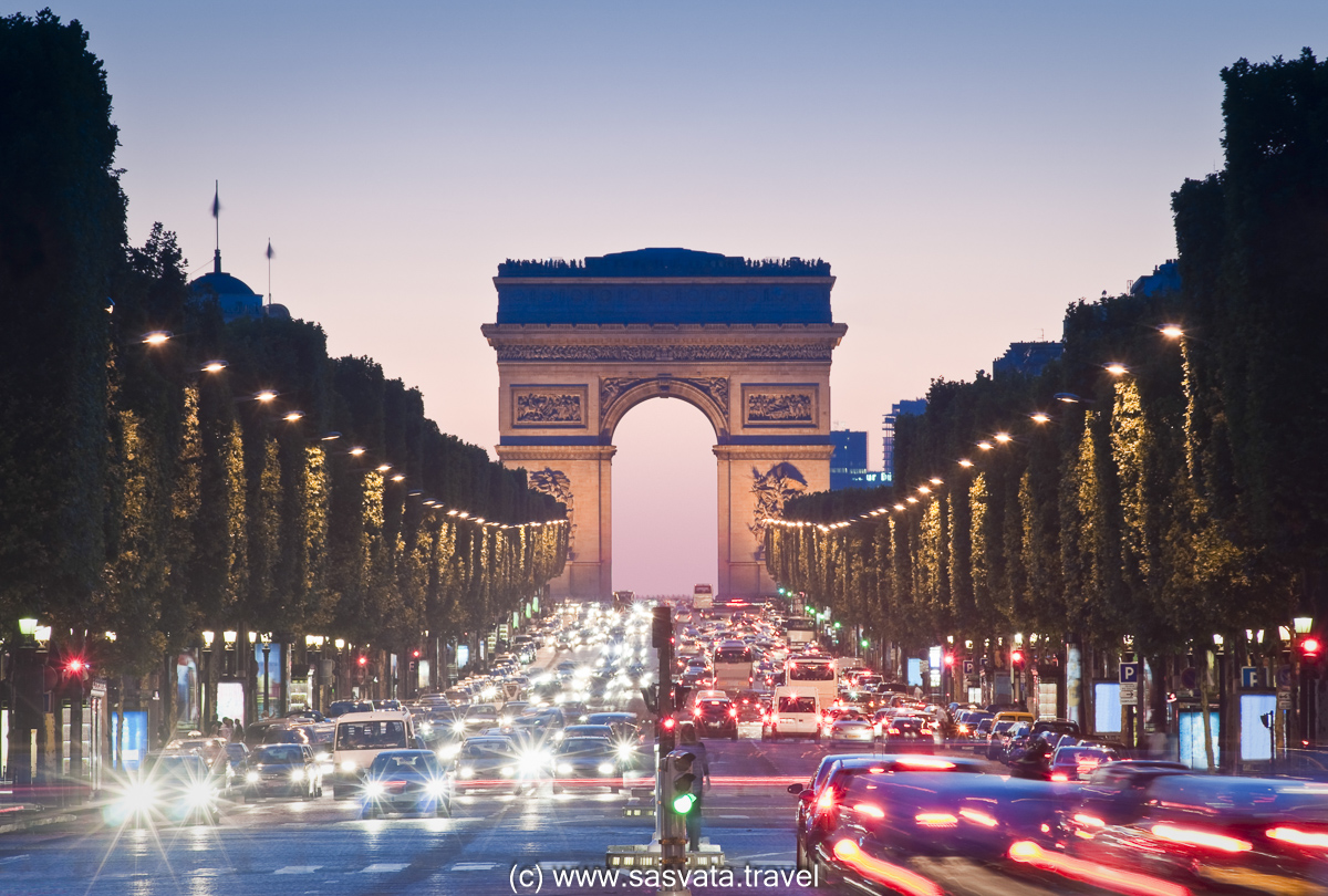 The Most-visited Highlights of Magnificent Paris: Chams-Elysees