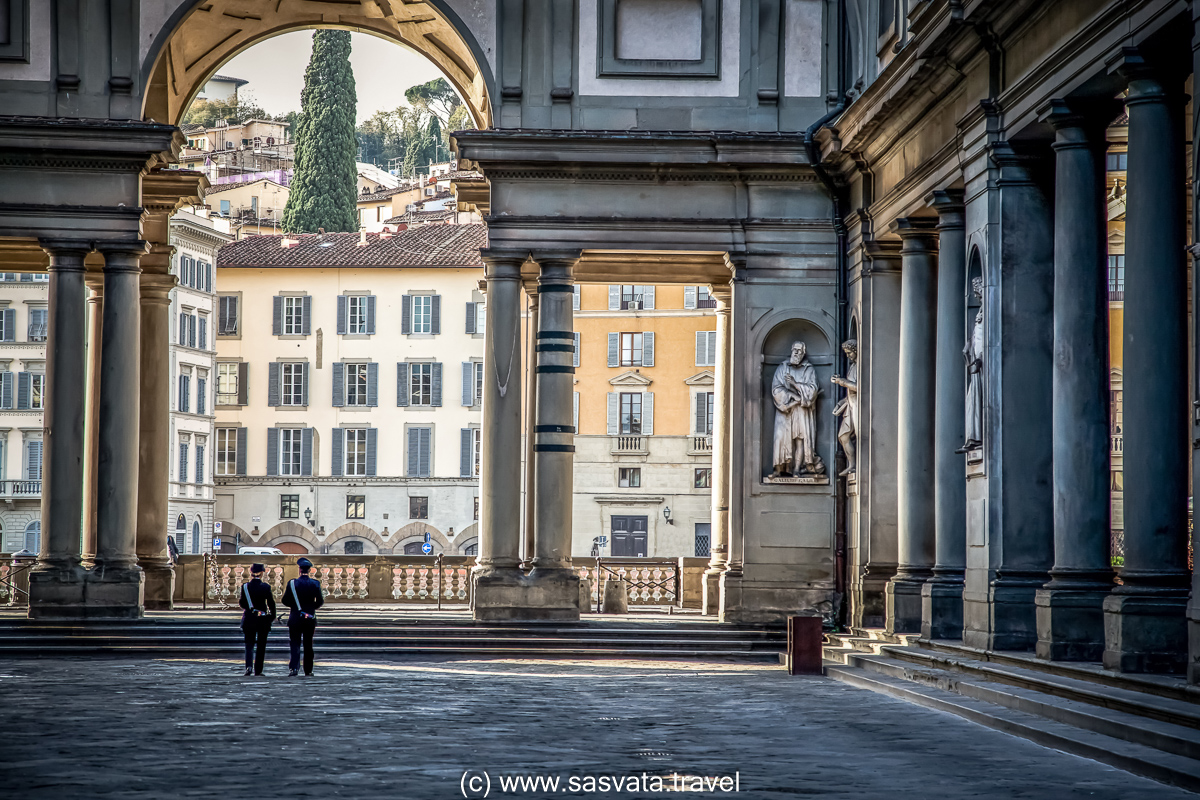 Main tourist attractions of Florence: Uffizi gallery